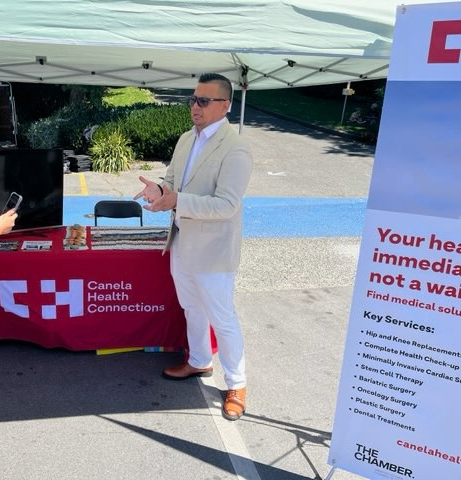 Jorge Canela at a Canela Health Connections event